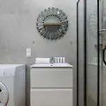 Zabrska Modern Next To Spodek With Ac & Parking By Renters Apartament *