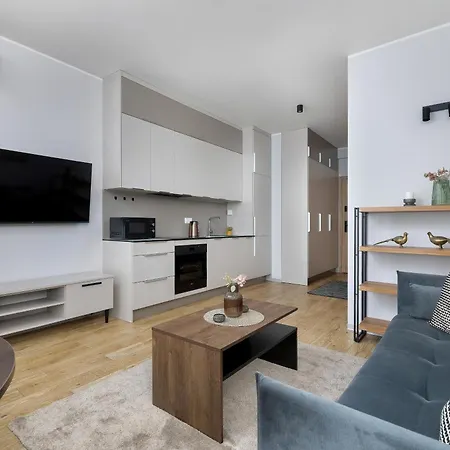 Zabrska Modern Next To Spodek With Ac & Parking By Renters Apartament Katowice