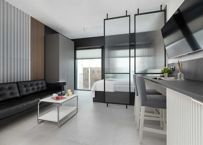 Zabrska Modern Next To Spodek With Ac & Parking By Renters *