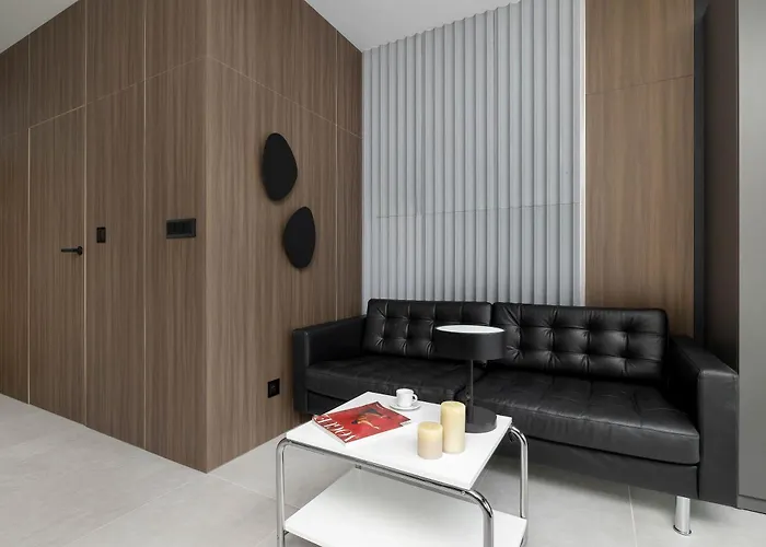 Zabrska Modern Next To Spodek With Ac & Parking By Renters *